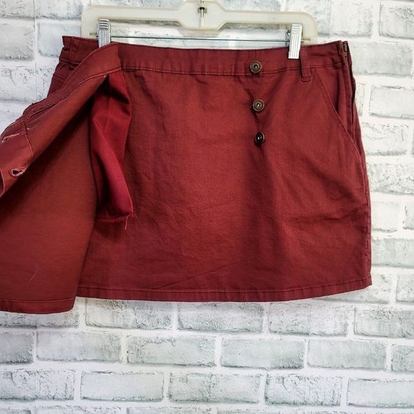 Chelsea & Violet Size 31 Asym Hem Pocketed Suede Denim Mini Faux Wrap Skirt - Picture 3 of 6